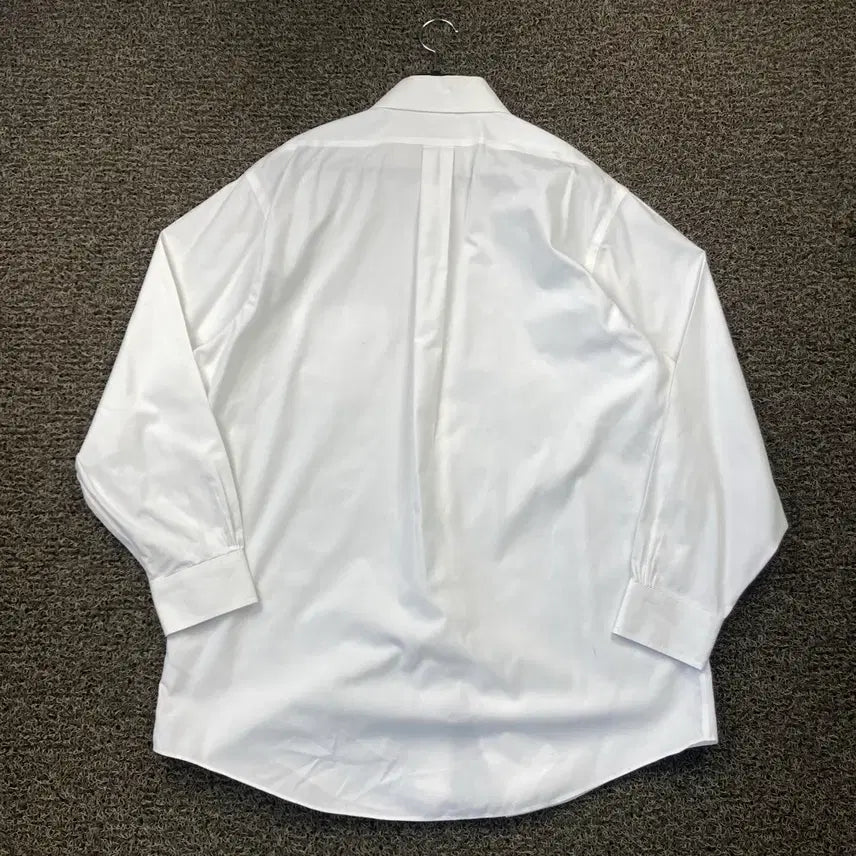 [BUNJANG] Brooks Brothers Embroidered Logo White Shirt / 브룩스브라더스 자수로고 화이트 셔츠
