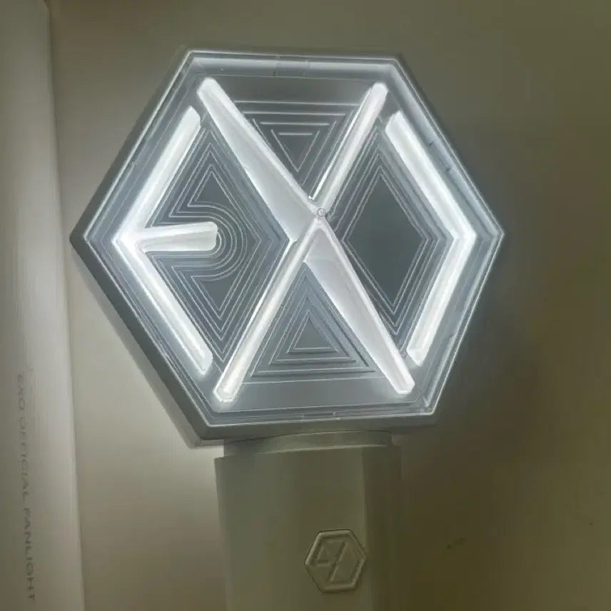 [BUNJANG] EXO Official Lightstick Ver. 2 / 엑소 응원봉 또리디봉 에리디봉 양도