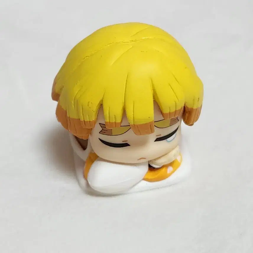 [BUNJANG] Demon Slayer Zenitsu &amp; Kaigaku Onemutan Gacha Figures / 귀멸의 칼날 젠이츠, 카이가쿠 오네무탄 가챠