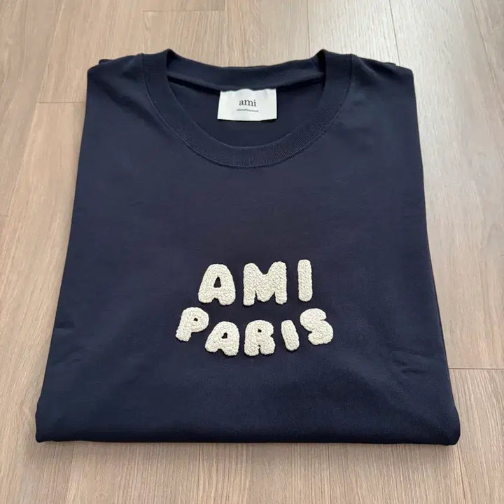 [BUNJANG] AMI Short Sleeve T-Shirt Navy / 아미 숏슬리브 티셔츠 네이비