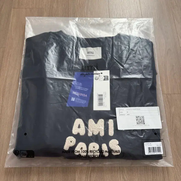 [BUNJANG] AMI Short Sleeve T-Shirt Navy / 아미 숏슬리브 티셔츠 네이비