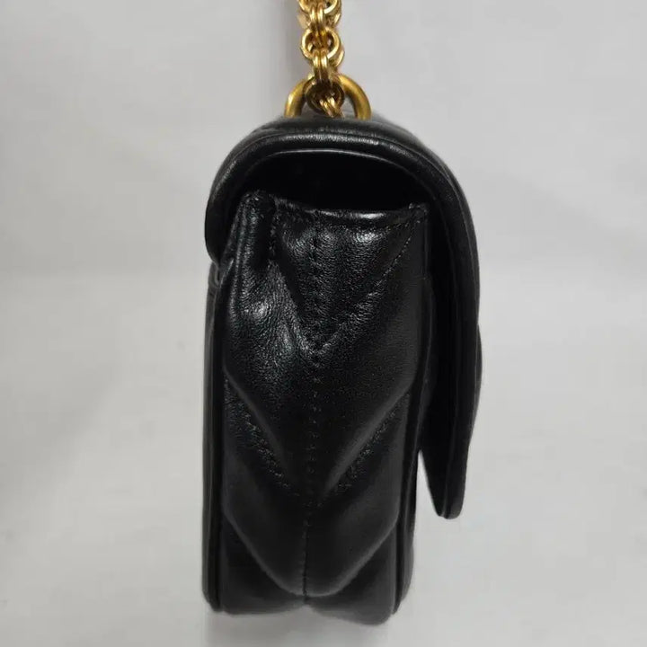 [BUNJANG] GEIGER Black Quilted Gold Chain Shoulder Bag / GEIGER 블랙 퀼팅 금장 체인백
