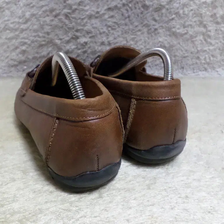 [BUNJANG] SODA Loafers Slip-on Shoes / 후루룩구제2 255 소다 구두 로퍼 슬립온 중고 신발 260511