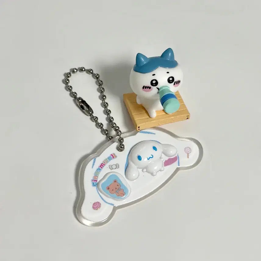 [BUNJANG] Cinnamoroll Miniature Package Charm Keychain + Hachiwara Bath Bomb Gacha / 시나모롤 미니어처 패키지 참 키링 + 하치와레 입욕제 배쓰밤 가챠