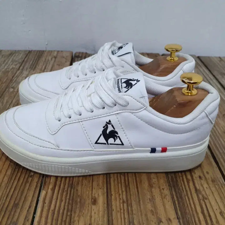 [BUNJANG] Le Coq Sportif White Sneakers (235mm) / 르꼬끄 화이트 스니커즈 운동화 (235MM)