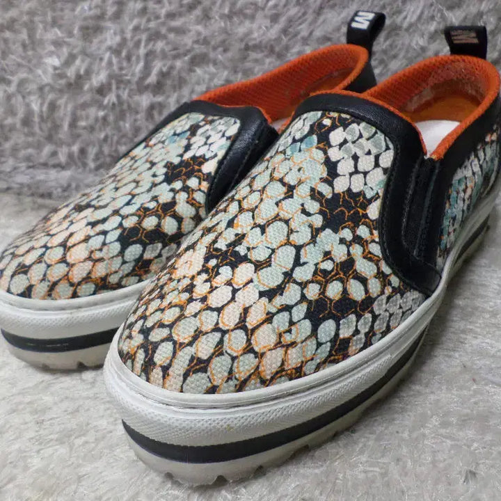 [BUNJANG] MSGM Slip-On Sneakers / 후루룩구제2 240 MSGM 슬립온 운동화 스니커즈