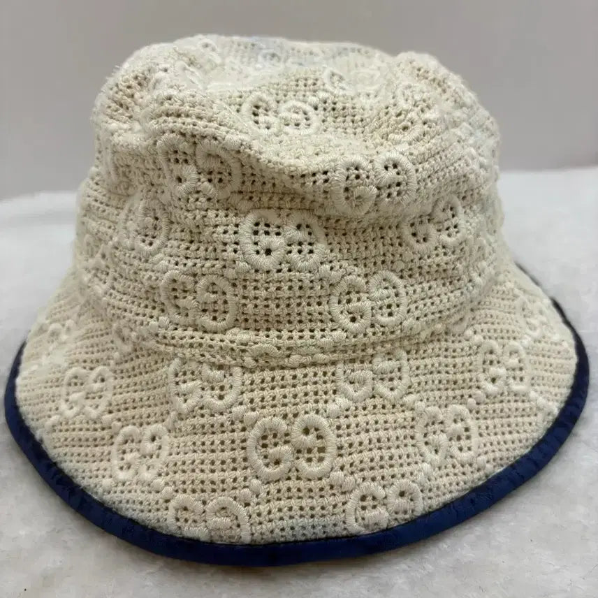 [BUNJANG] Gucci GG Pattern Knit Bucket Hat M / 구찌의  GG 패턴 니트 벙거지 모자M(정품)