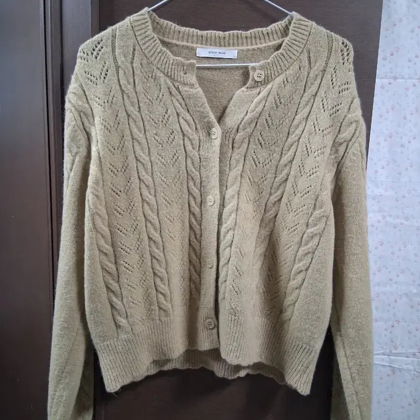 [BUNJANG] Grace Muse Cable Knit Cardigan (Free Size) / grace muse 케이블 니트 가디건(프리)