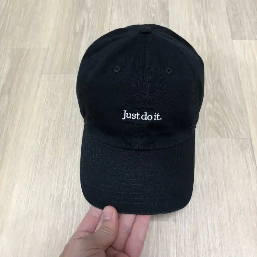 [SOLD OUT] OS) 나이키 NIKE 헤리티지 86 저스트 두잇 볼캡 블랙 2개