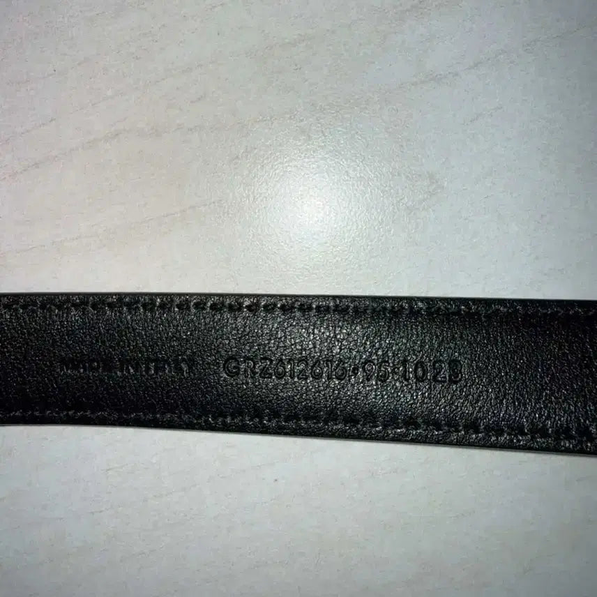 [BUNJANG] Saint Laurent Grained Leather Silver Monogram Slim Belt Black / 생로랑 그레인드 레더 실버 모노그램 슬림 벨트 블랙