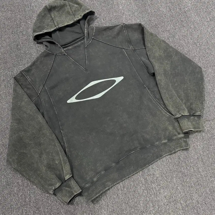 [BUNJANG] Mischief Bleached Pullover Washed Black Hoodie / 미스치프 블리치드 풀오버 워시드 블랙 후드