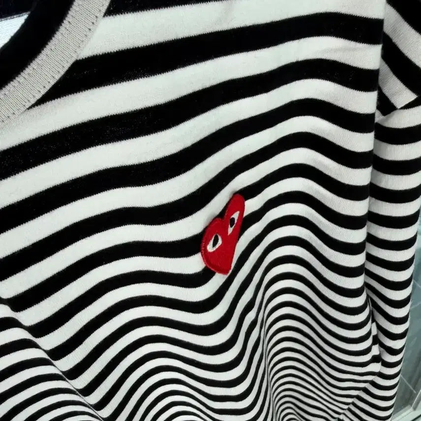 [BUNJANG] Comme des Garçons Play Striped Long Sleeve T-Shirt (Black/White) / 꼼데가르송 스트라이프 티셔츠
