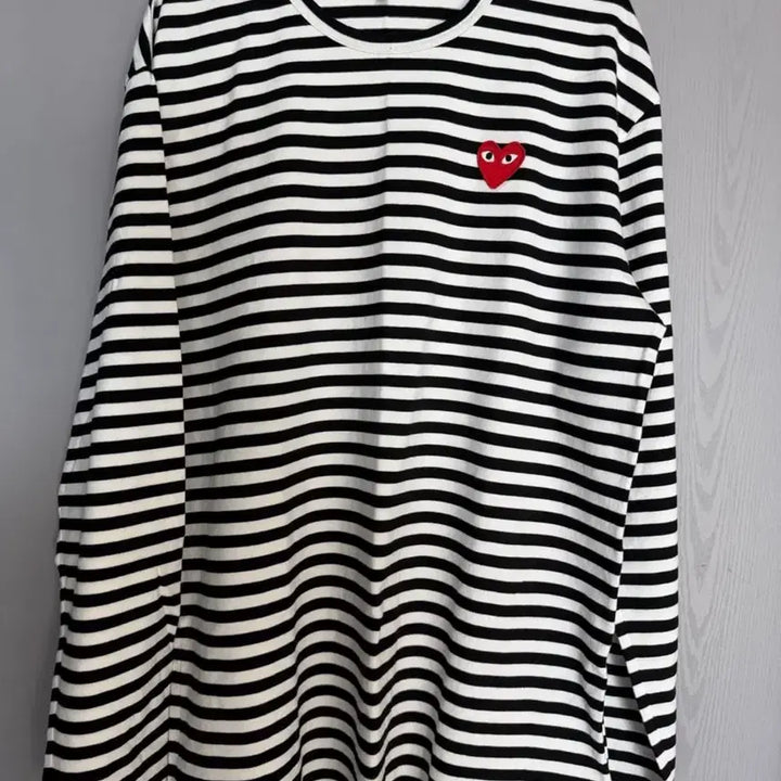 [BUNJANG] Comme des Garçons Play Striped Long Sleeve T-Shirt (Black/White) / 꼼데가르송 스트라이프 티셔츠
