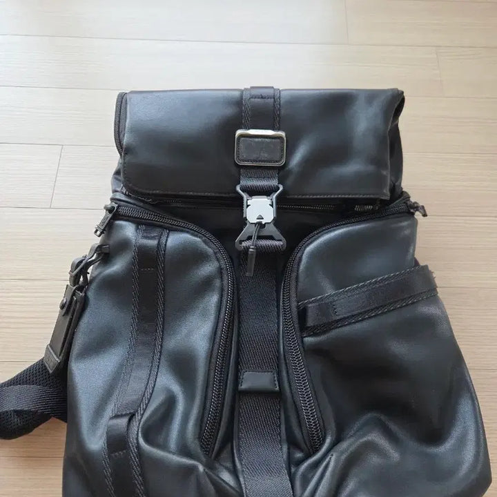 [BUNJANG] Tumi Surveillance Backpack / TUMI 투미 서베일런스 백팩