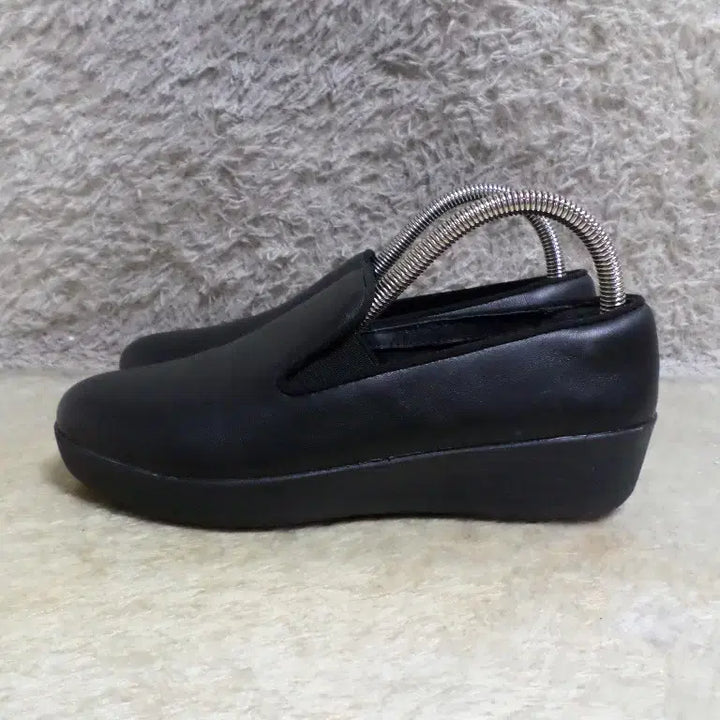[BUNJANG] Fitflop Casual Shoes / 후루룩구제2 235-240 핏플랍 구두 슈즈 단화 중고 신발 260511