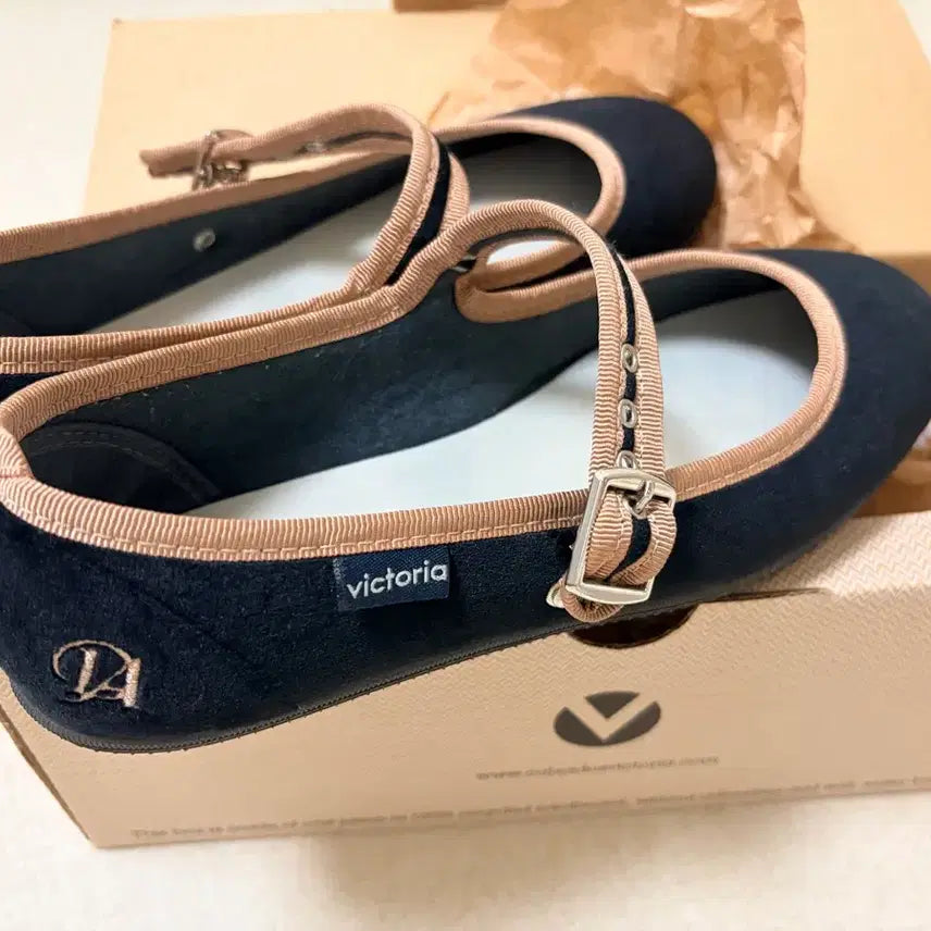 [BUNJANG] Victoria Oda Mary Jane Shoes / 빅토리아 오다 메리제인
