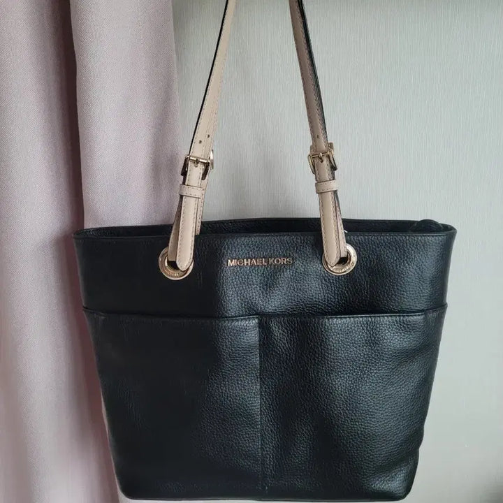 [BUNJANG] Michael Kors Black Leather Tote Bag / 마이클코어스 블랙 가죽 토트백
