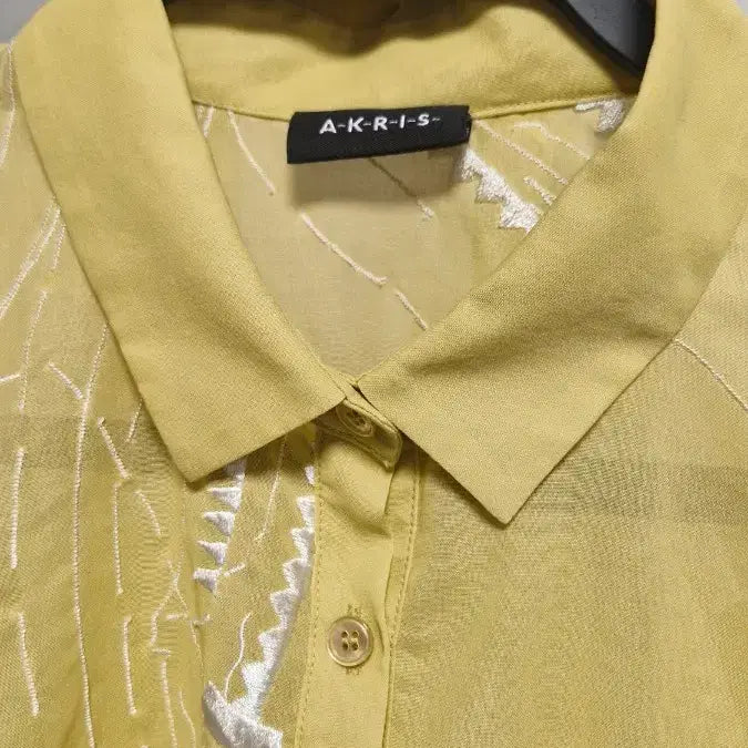 [BUNJANG] AKRIS Mustard Embroidered Pattern Shirt Blouse / AKRIS 아크리스(90) 머스타드자수 패턴 셔츠블라우스