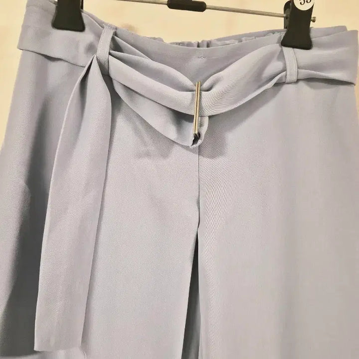 [BUNJANG] Light Blue Wide Belt Pants with Back Elastic Waistband / 소라색 와이드 벨트 팬츠 (상태 최상, 뒷밴딩)