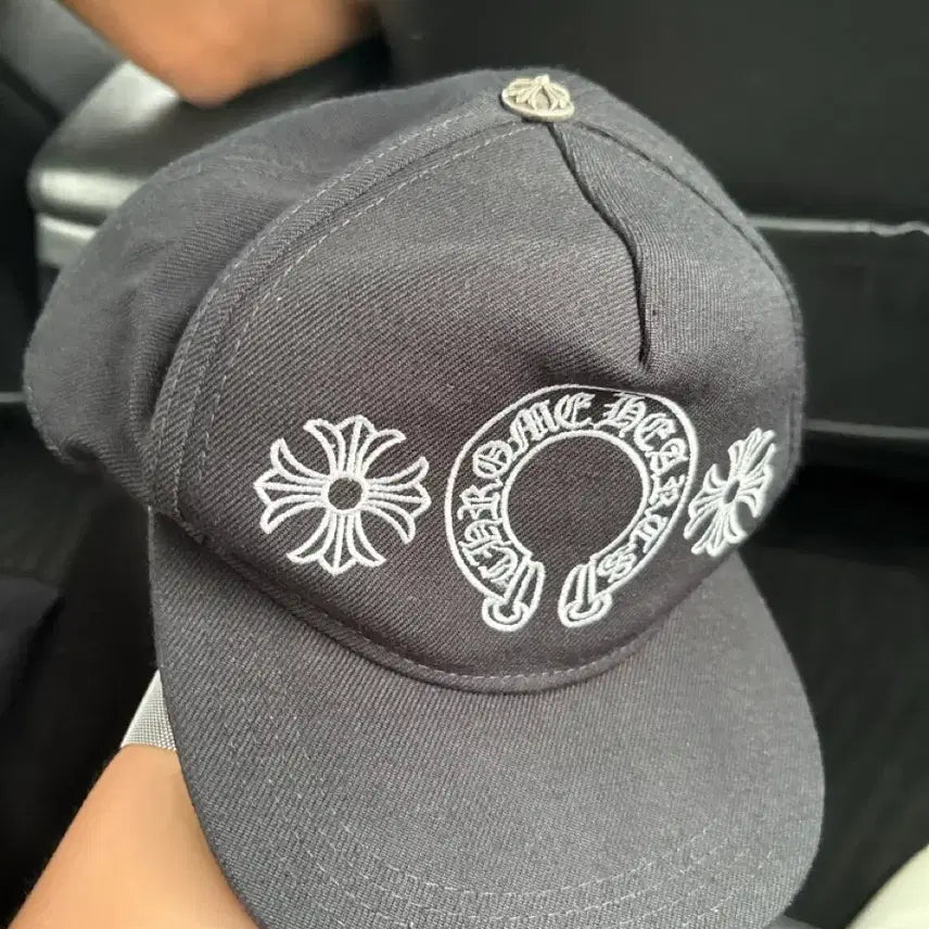 [BUNJANG] Chrome Hearts Black Ball Cap Hat / 크롬하츠 블랙 볼캡 모자