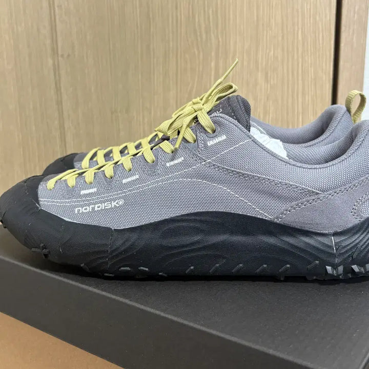 [BUNJANG] Nordisk Odin26 Sneakers Charcoal 270 / 노르디스크 스니커즈 운동화 오딘26 C8 차콜 270
