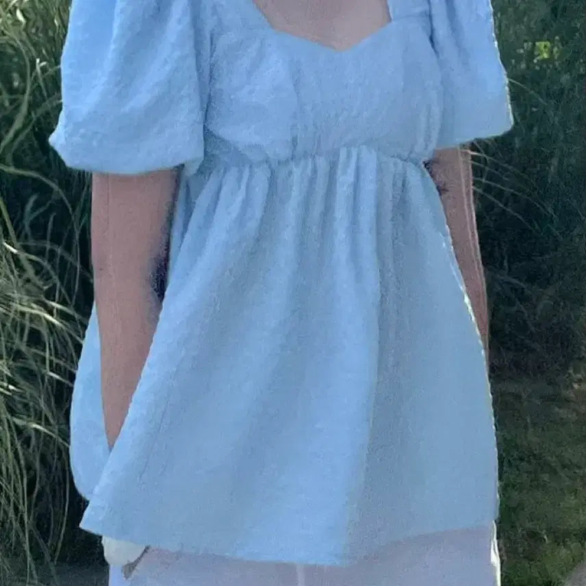 [BUNJANG] Light Blue Puff Blouse / 하늘색 퍼프 블라우스