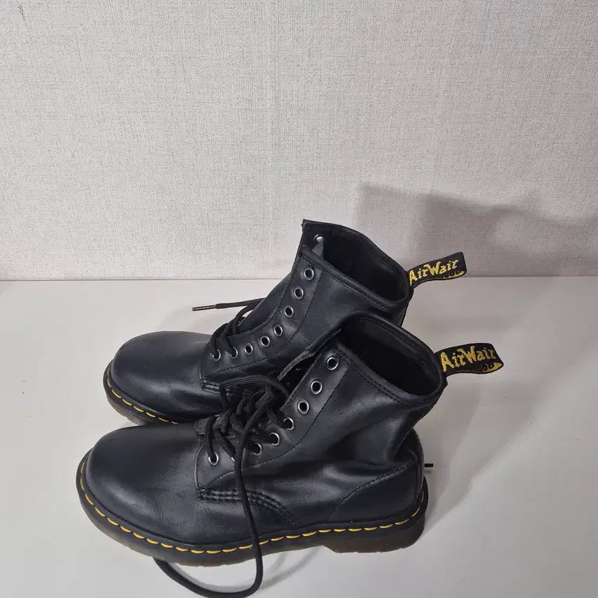 [BUNJANG] Dr. Martens 1460 8-Eye Boots UK 5 (240) / 240size 닥터마틴 1460 워커 8홀
