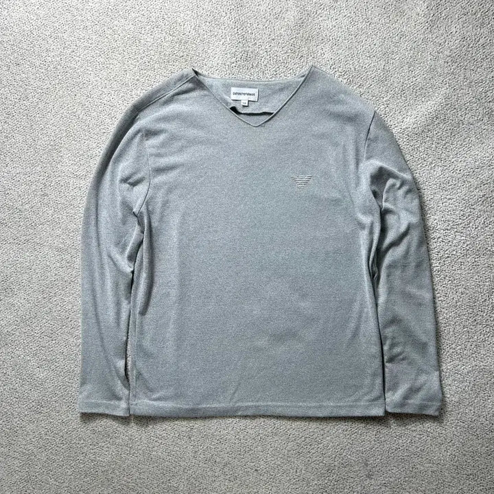[SOLD OUT] Armani 알마니 라이트 머슬핏 그레이 V넥 긴팔 티셔츠 50