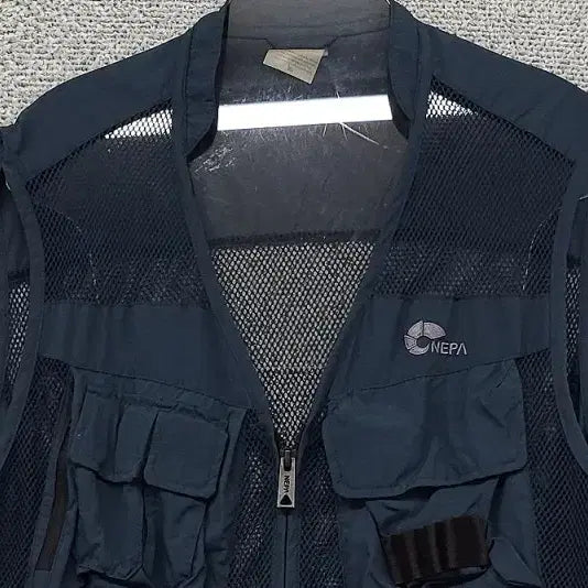 [BUNJANG] Nepa Navy Nylon Functional Vest 95 / 네파 네이비 기능성 나일론 조끼 95