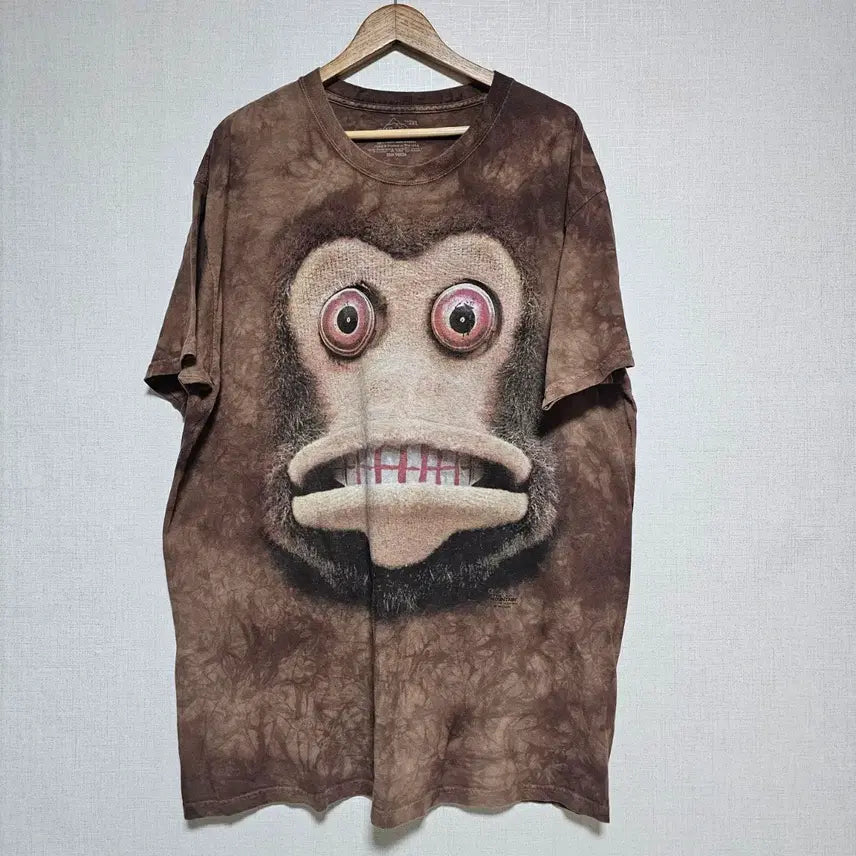 [BUNJANG] The Mountain Monkey T-Shirt Size 115 / 더마운틴 몽키반팔티 115사이즈