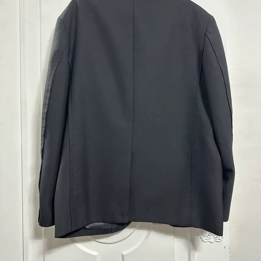 [BUNJANG] Insilence Curved Line Wool Blazer / 인사일런스 커브드 라인 울 블레이저