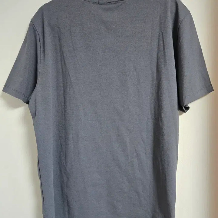 [BUNJANG] Guess V-Neck Short Sleeve T-Shirt (XXL) / 정품 새상품 게스 브이넥 반팔 티셔츠 XXL