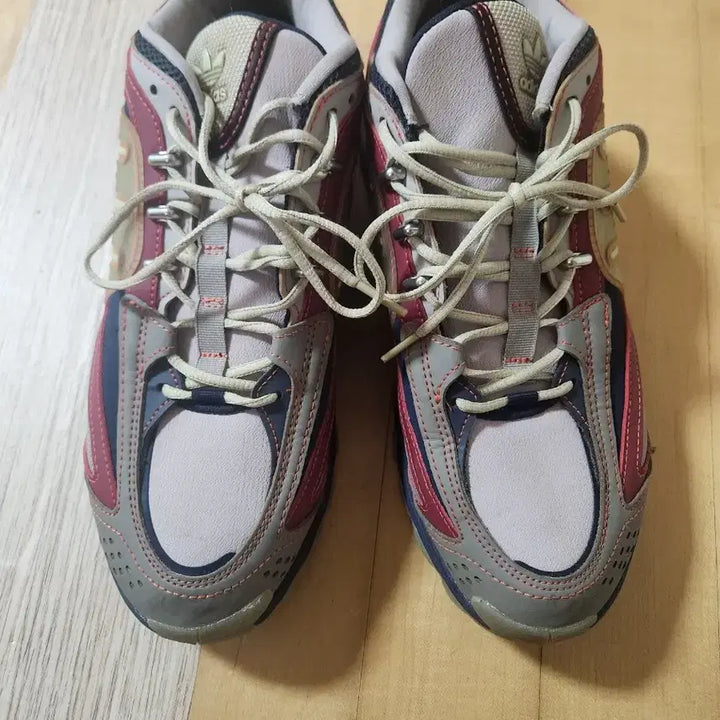 [BUNJANG] Adidas Thesia DPR Collaboration Sneakers / (270) 아디다스 더시아 dpr 콜라보