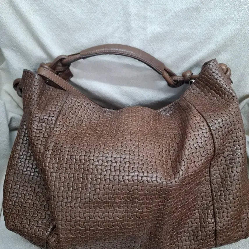 [BUNJANG] Pelleteria Veneta Leather Woven Shoulder Bag / Pelleteria Veneta 가죽 위빙 브라운백