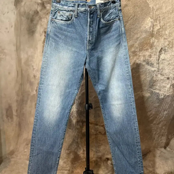 [SOLD OUT] 캐피탈 청바지