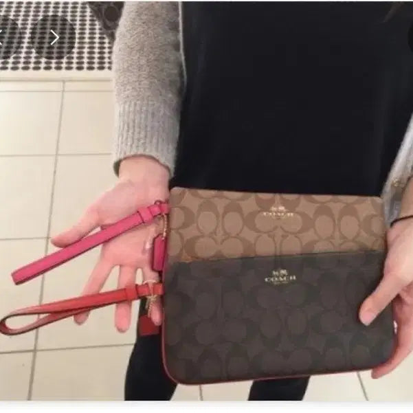[BUNJANG] Coach PVC Leather Wallet &amp; Clutch Bag (F65748) / 코치 손지갑 &amp; 클러치백 (F65748)