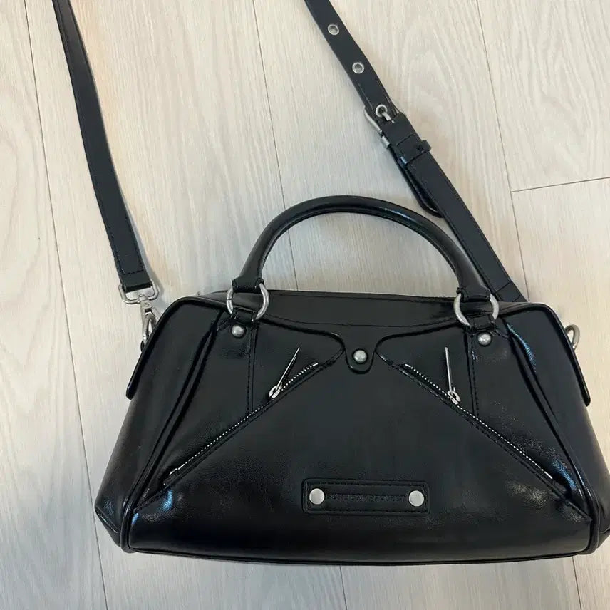 [BUNJANG] Sunburn Project M.O.S Mini Bag Black / 썬번프로젝트 모스백 미니 블랙