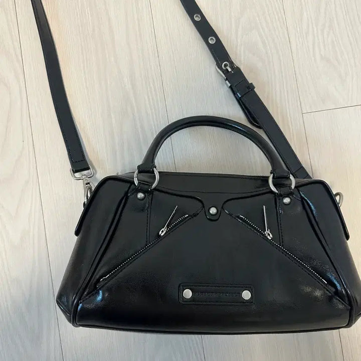 [BUNJANG] Sunburn Project M.O.S Mini Bag Black / 썬번프로젝트 모스백 미니 블랙