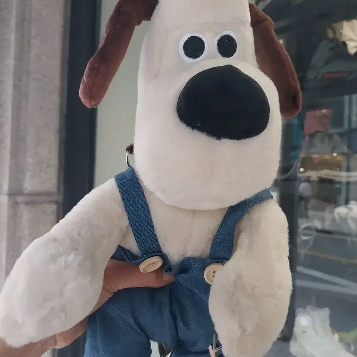 [BUNJANG] Blue Overalls Gromit Plush Bag / 청멜빵 그로밋인형 가방 2번