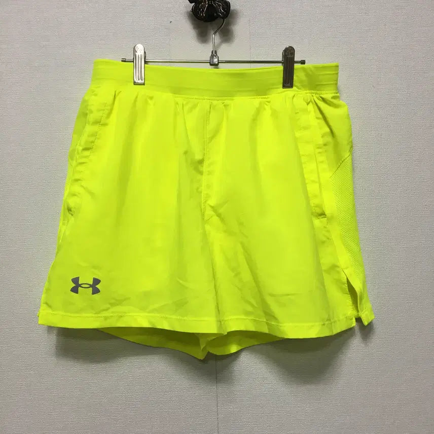 [SOLD OUT] 언더아머 남성 러닝쇼츠 반바지 트레이닝 스포츠