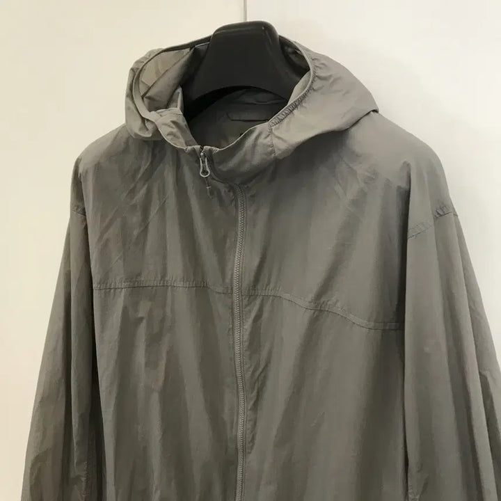 [BUNJANG] Uniqlo UV Protection Hooded Parka Grey M / 유니클로 UV프로텍션 후드파카 [M]