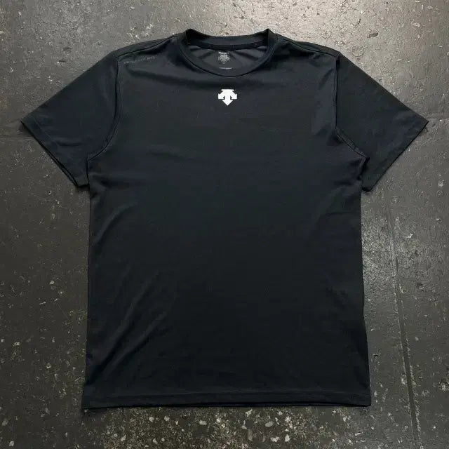 [BUNJANG] Descente Functional Half-Sleeve T-Shirt / 100 데상트 기능성 반팔티