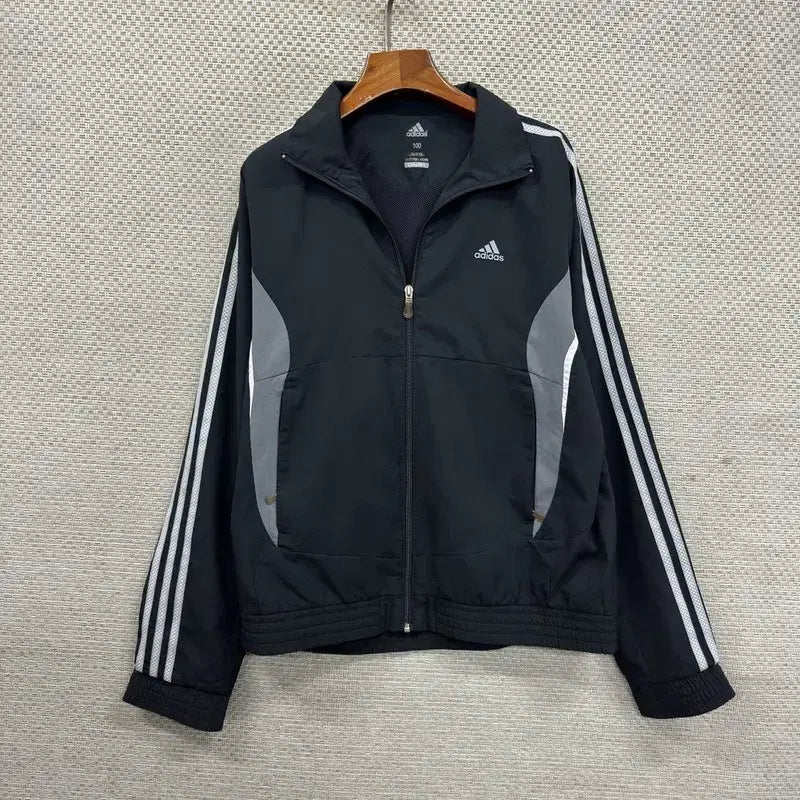 [BUNJANG] Adidas Windbreaker Jacket Size 100 / 아디다스 바람막이 자켓 100 D01575