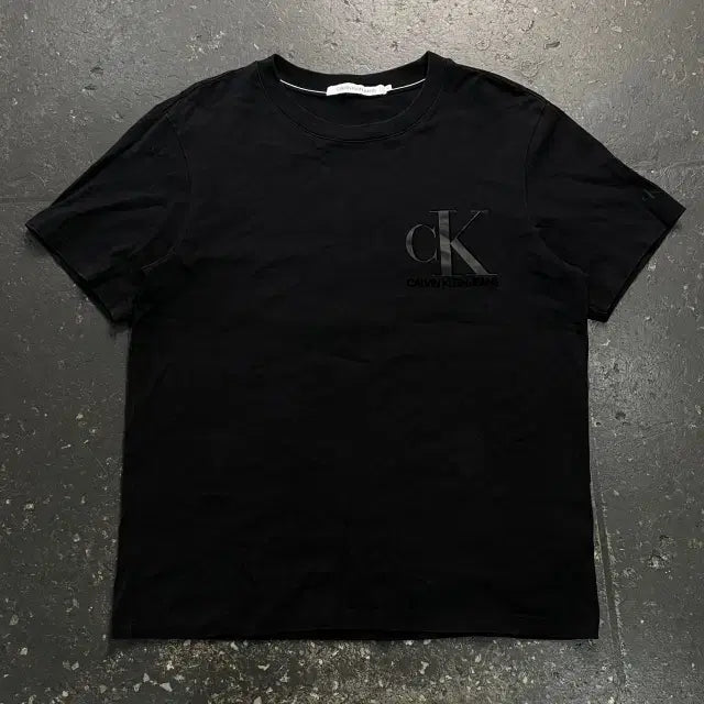 [BUNJANG] Calvin Klein T-Shirt / 105 캘빈클라인 반팔티