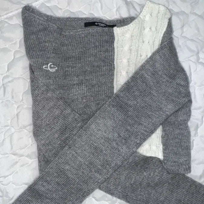 [BUNJANG] UrbanDress Half Patchwork Knitwear MELANGE / 어반드레스 Half Patchwork Knitwear MELANGE