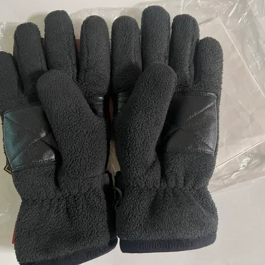[BUNJANG] Supreme The North Face Gloves / 슈프림 노스페이스 장갑