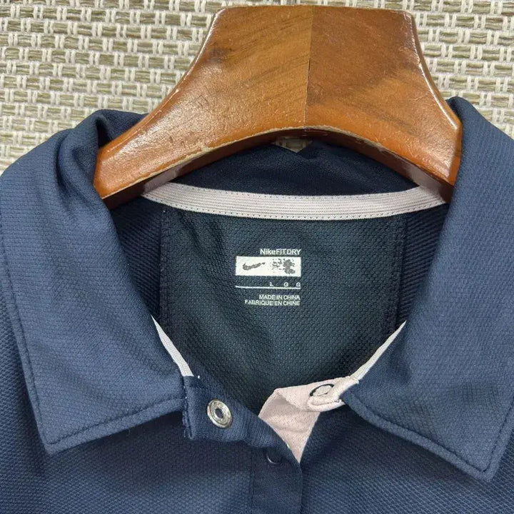 [BUNJANG] Nike Dri-FIT Performance Cropped Short-Sleeve Polo Shirt - L / 나이키 드라이핏 기능성 크롭 반팔카라티 L D01545