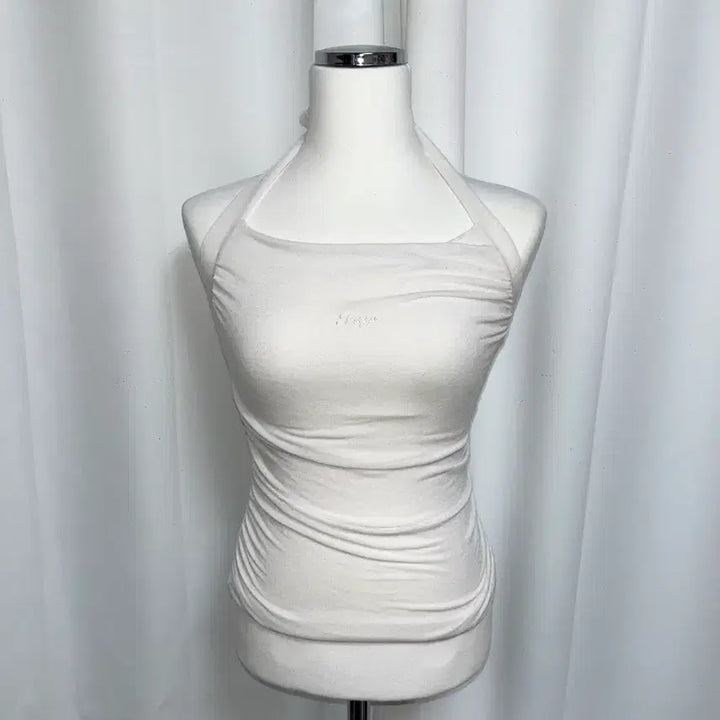 [BUNJANG] Inegi Drape Halter Top / 이네기 드레이프 홀터 탑