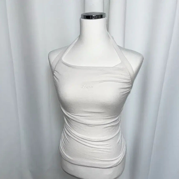 [BUNJANG] Inegi Drape Halter Top / 이네기 드레이프 홀터 탑