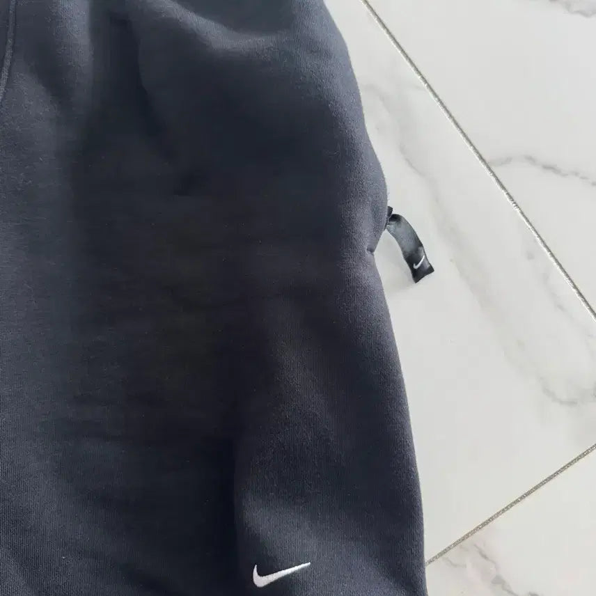 [BUNJANG] Nike Solo Swoosh Shorts Black Size S / 나이키 블랙 반바지 솔로스우시 s